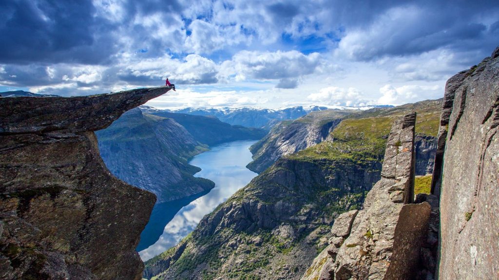 Places you must visit before you turn 30 - 1PRCNT Places you must visit before you turn 30 - 1PRCNT